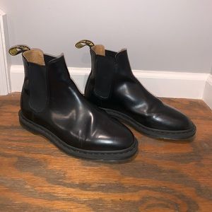 Dr. Martens Chelsea Boots (2976)